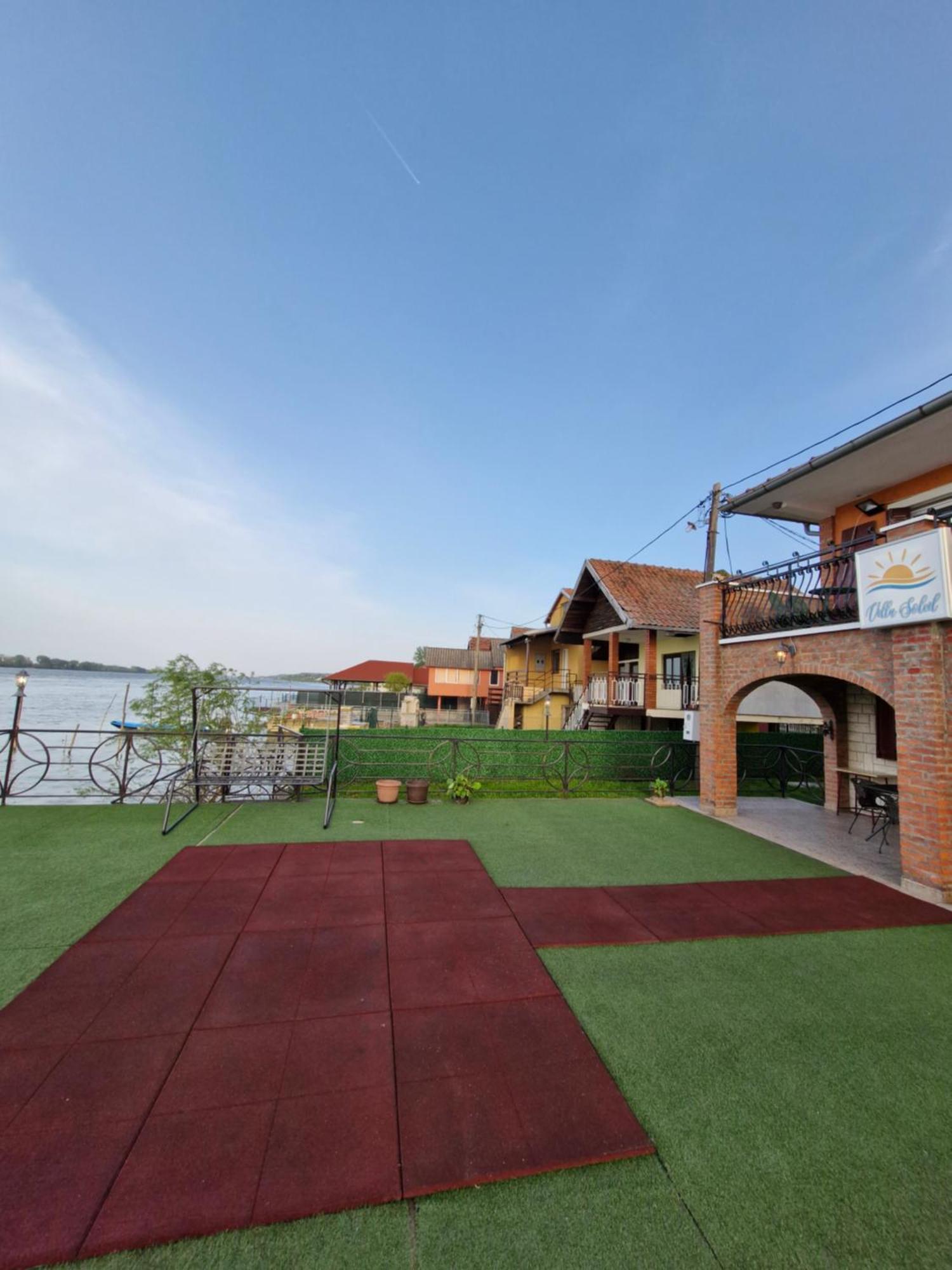 Vila Soleil Semendire Dış mekan fotoğraf